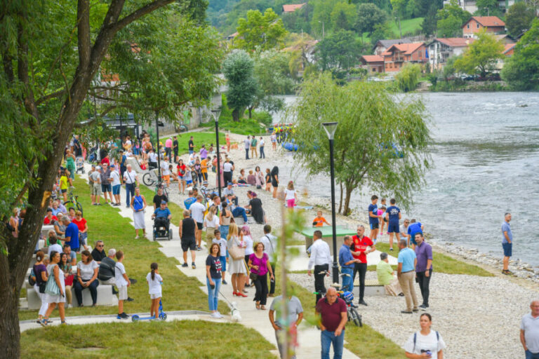 Наша плажа, наш Врбас: Отворена је нова оаза за одмор на обали Врбаса